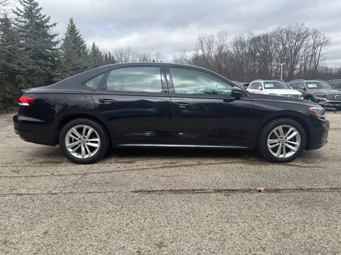 Used 2020 Volkswagen Passat 2.0T S FWD image 8