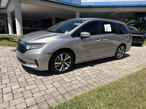 Used 2023 Honda Odyssey Touring image 21