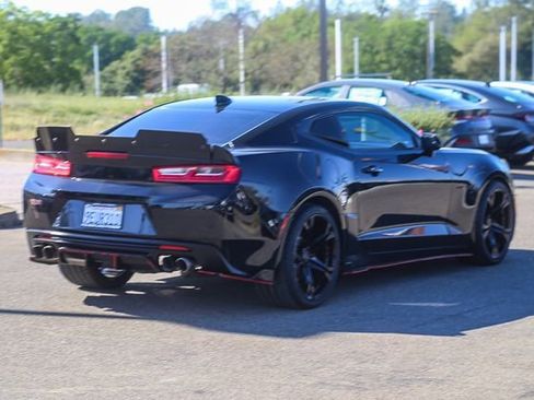 Used 2016 Chevrolet Camaro LT w/ RS Package image 5
