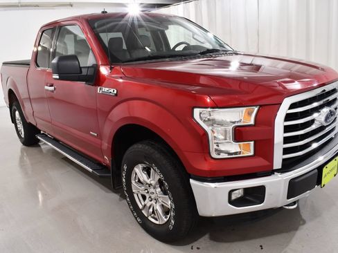 Used 2015 Ford F150 XLT w/ Equipment Group 302A Luxury AWD/4WD image 5