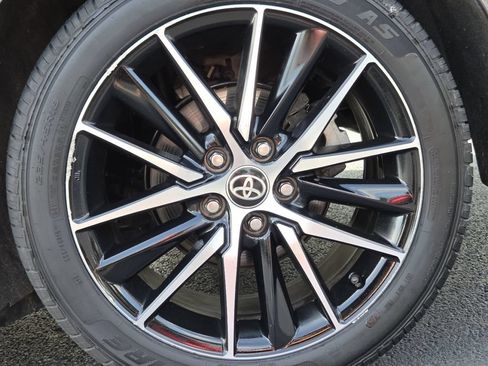 Used 2023 Toyota Camry SE FWD image 13