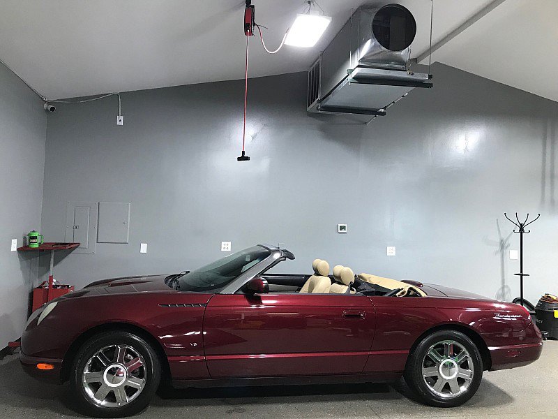 Used 2004 Ford Thunderbird RWD image 16