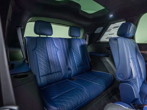Used 2026 Cadillac Vistiq Premium Luxury w/ LPO, Floor Liner Package AWD/4WD image 32