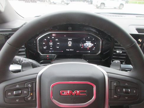 New 2026 GMC Sierra 1500 Elevation w/ Elevation Premium Package image 18