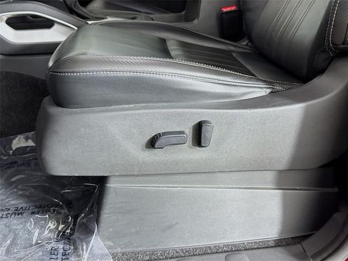 Certified 2022 Nissan Frontier SV w/ SV Premium Package RWD image 21