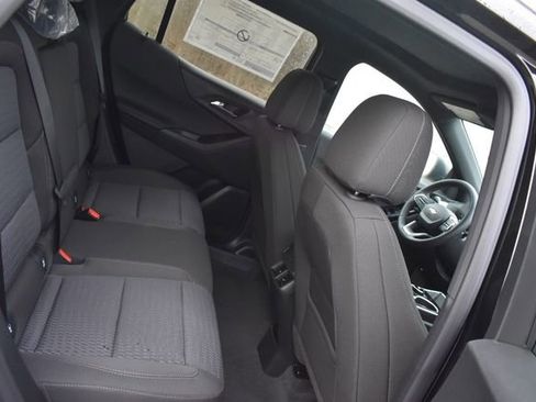 New 2026 Chevrolet Equinox LT w/ Safety and Technology Package image 15