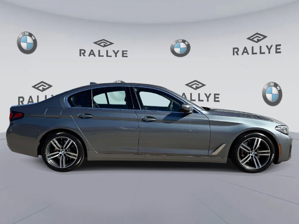 Used 2021 BMW 530i xDrive w/ Convenience Package AWD/4WD image 4