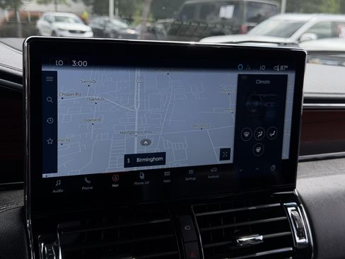 Used 2023 Lincoln Navigator L Reserve RWD image 22