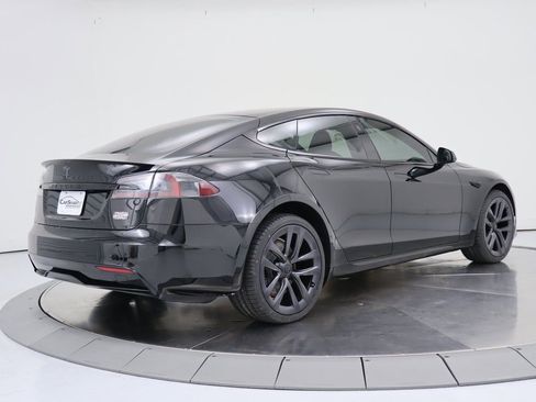 Used 2021 Tesla Model S Plaid image 5