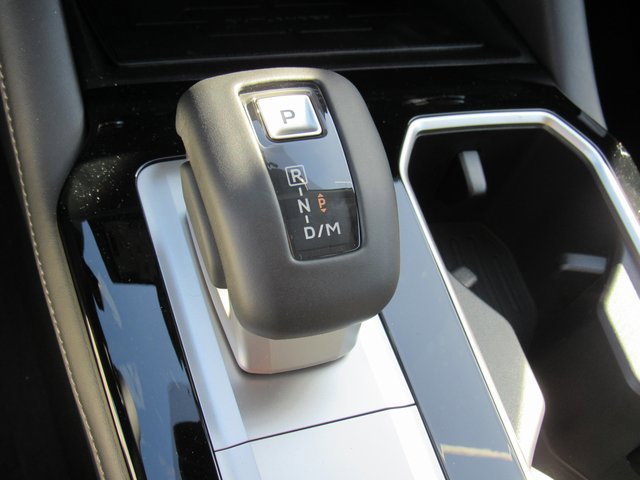 Used 2025 Mitsubishi Outlander SE FWD image 21