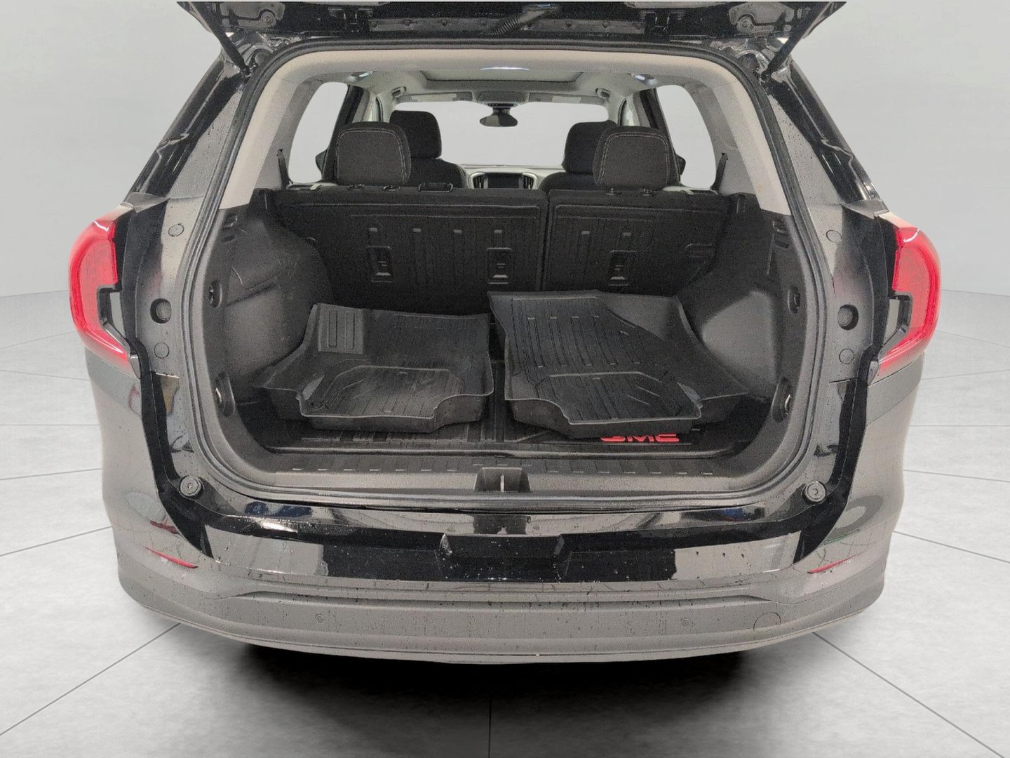 Used 2022 GMC Terrain SLE w/ Driver Convenience Package AWD/4WD image 15