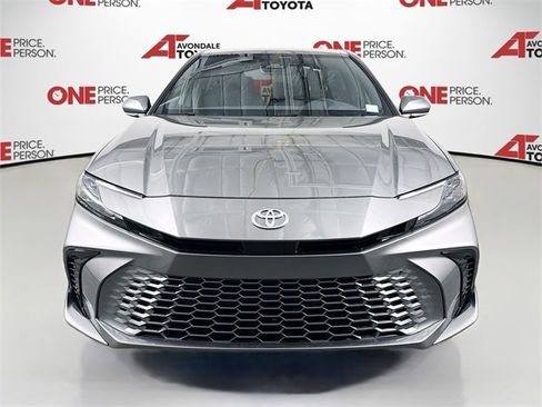 Used 2025 Toyota Camry XSE image 2