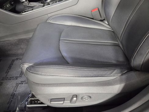 Used 2019 Hyundai Sonata Limited w/ Ultimate Package 04 FWD image 13