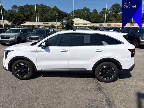 Used 2024 Kia Sorento S w/ Panoramic Sunroof Package AWD/4WD image 8