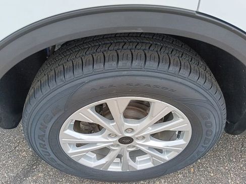 Used 2023 Ford Escape Active w/ Tech Pack #1 AWD/4WD image 26