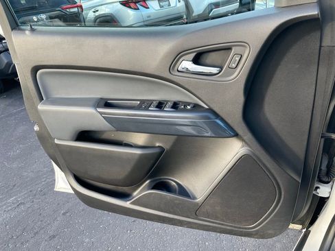 Used 2019 Chevrolet Colorado Z71 AWD/4WD image 51