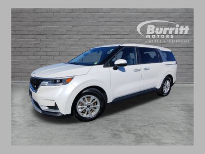 Used 2022 Kia Carnival LX