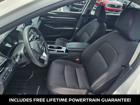 Used 2021 Nissan Altima 2.5 SV FWD image 14