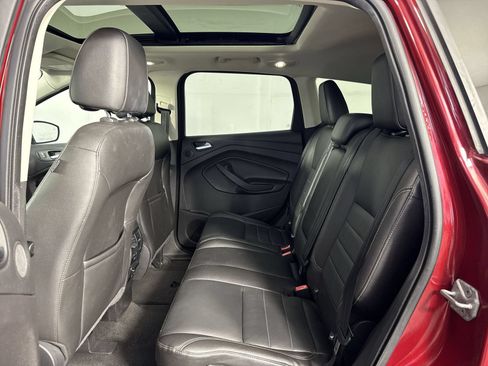 Used 2014 Ford Escape Titanium w/ Equipment Group 401A AWD/4WD image 23