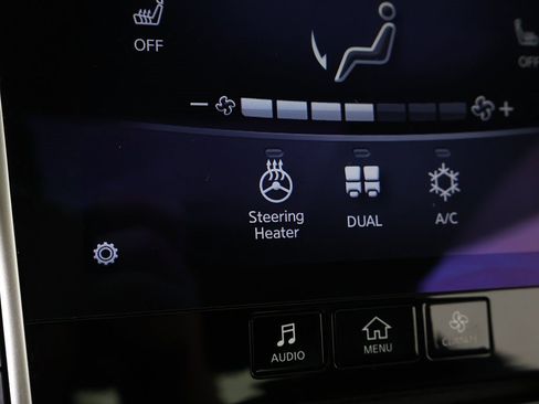 Used 2017 INFINITI Q60 w/ Premium Plus Package 3.0T image 44