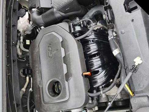 Used 2018 Kia Sportage LX image 18