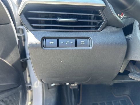 Used 2024 Nissan Altima 2.5 SR image 30