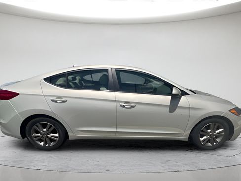 Used 2017 Hyundai Elantra Value Edition FWD image 2
