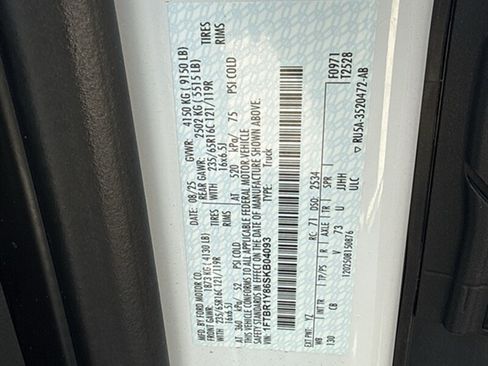 Used 2025 Ford Transit 250 Low Roof w/ Exterior Upgrade Package RWD image 16