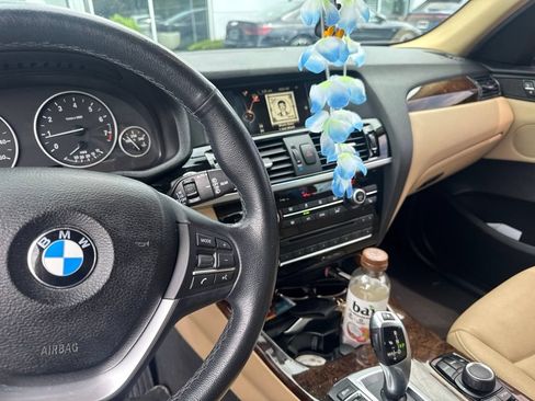 Used 2017 BMW X3 sDrive28i RWD image 15