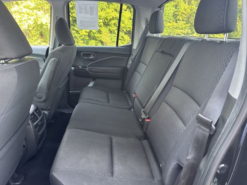 Used 2019 Honda Ridgeline Sport image 8