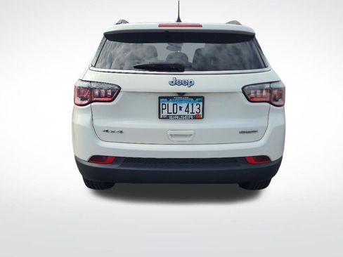 Used 2017 Jeep Compass Latitude w/ Popular Equipment Group AWD/4WD image 6