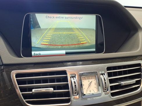 Used 2014 Mercedes-Benz E 350 Sedan image 14