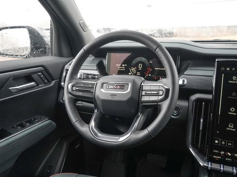 New 2026 GMC Acadia AT4 w/ Luxury Package image 15