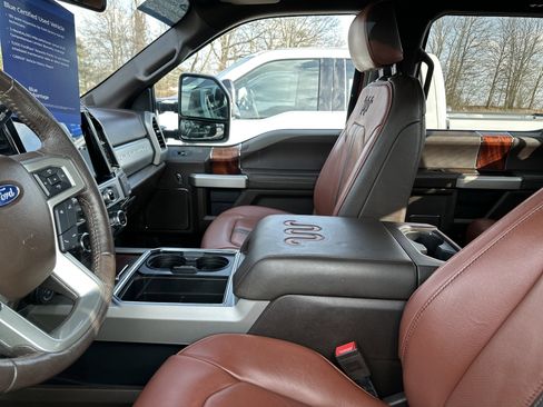 Used 2022 Ford F250 King Ranch w/ King Ranch Ultimate Package image 12