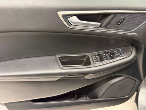 Certified 2023 Ford Edge SEL w/ Convenience Package AWD/4WD image 12