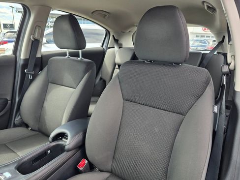 Used 2022 Honda HR-V LX image 21