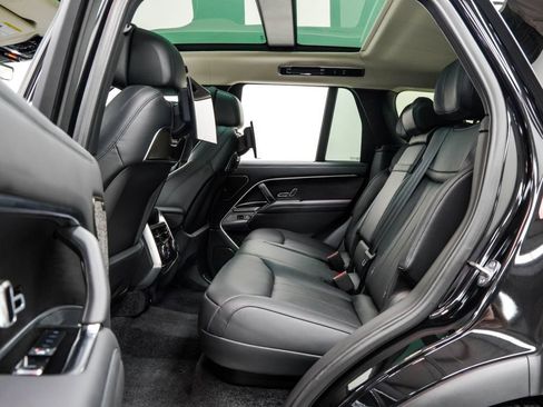 Used 2023 Land Rover Range Rover First Edition AWD/4WD image 19