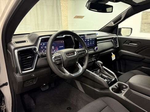 New 2026 GMC Canyon Elevation image 25