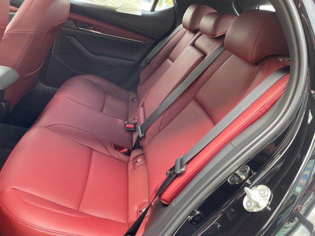 New 2026 MAZDA MAZDA3 2.5 S Hatchback w/ Premium Pkg FWD image 18