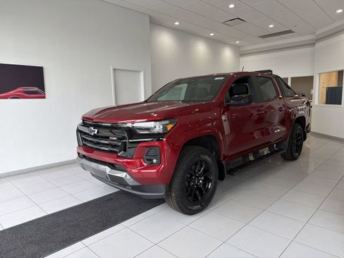 New 2026 Chevrolet Colorado Z71 w/ Midnight Edition AWD/4WD image 4