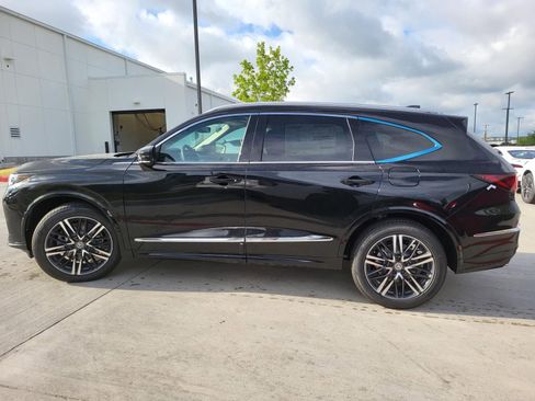 New 2026 Acura MDX SH-AWD w/ Advance Package image 3