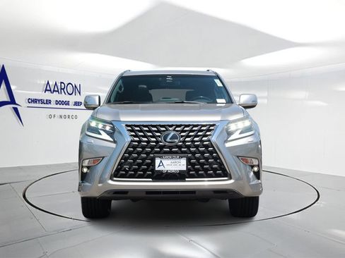 Used 2023 Lexus GX 460 Luxury w/ Off Road Package AWD/4WD image 4