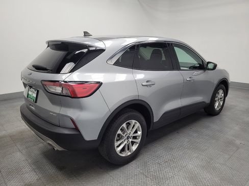 Used 2022 Ford Escape SE AWD/4WD image 10