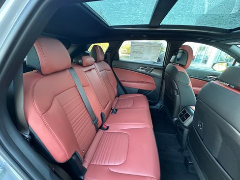 New 2026 Kia Sportage SX Prestige image 18