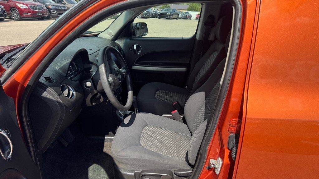 Used 2008 Chevrolet HHR LS FWD image 15