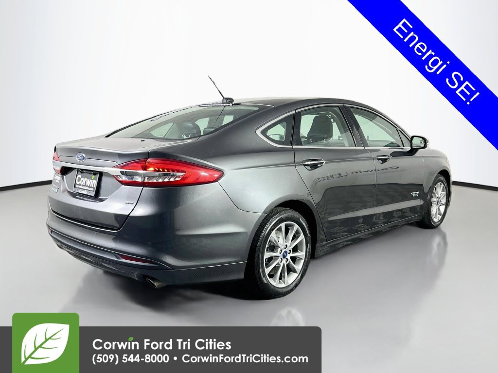 Used 2018 Ford Fusion Energi SE FWD image 14