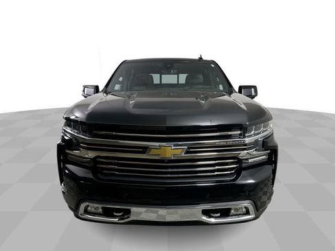 Used 2021 Chevrolet Silverado 1500 High Country w/ Technology Package AWD/4WD image 3