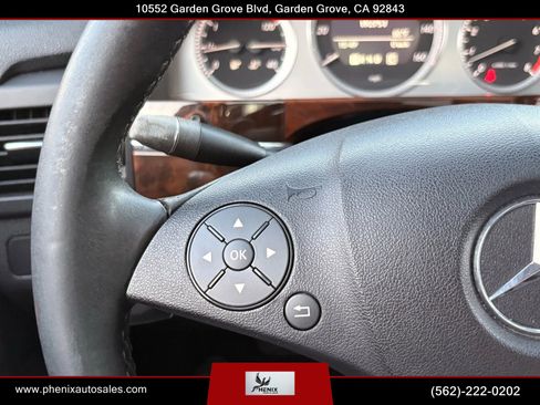 Used 2010 Mercedes-Benz GLK 350 2WD image 25