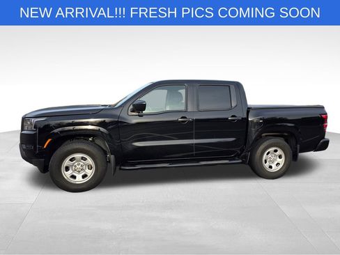 Used 2022 Nissan Frontier S w/ Technology Package image 3