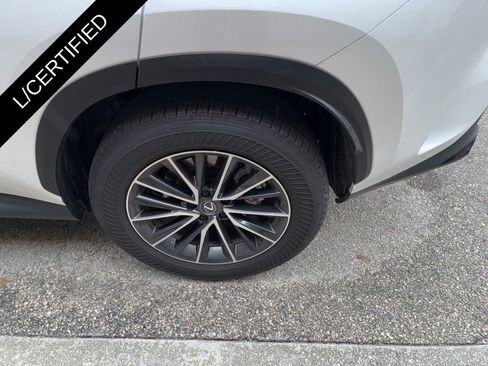 Used 2025 Lexus NX 350 350h Base image 43